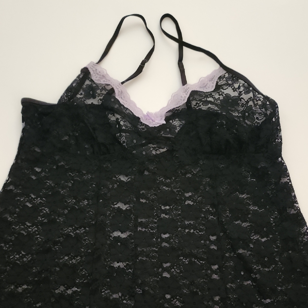 APT. 9 Black and Lavender Lace Cami Size XL